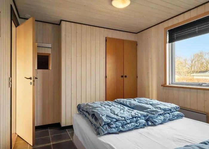 Holiday home Sj316-hejls-ronnebaervaenget-9 *